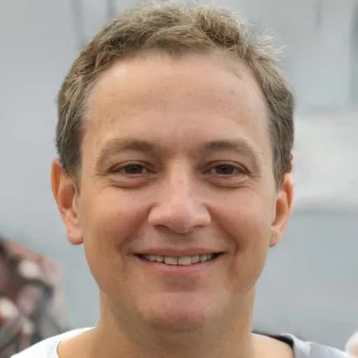 Kevin Roth